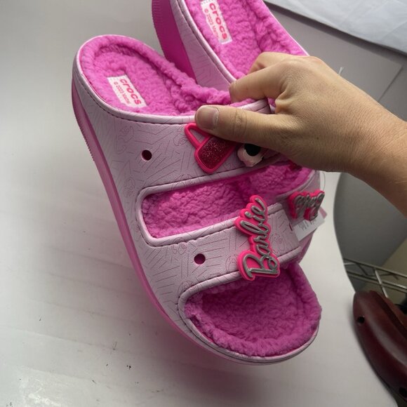 CROCS X BARBIE CLASSIC COZZZY SANDAL SIZE US 12 MENS NEW - Picture 5 of 10